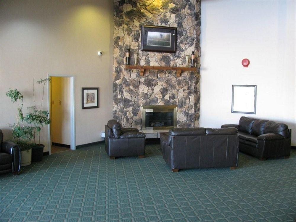 Northern Star Hotel & Convention Center Slave Lake Интерьер фото