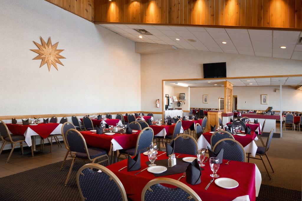 Northern Star Hotel & Convention Center Slave Lake Экстерьер фото
