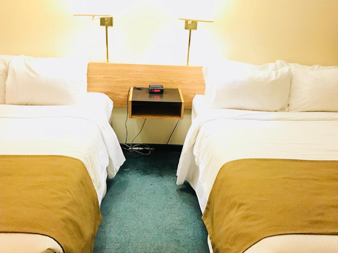 Northern Star Hotel & Convention Center Slave Lake Экстерьер фото